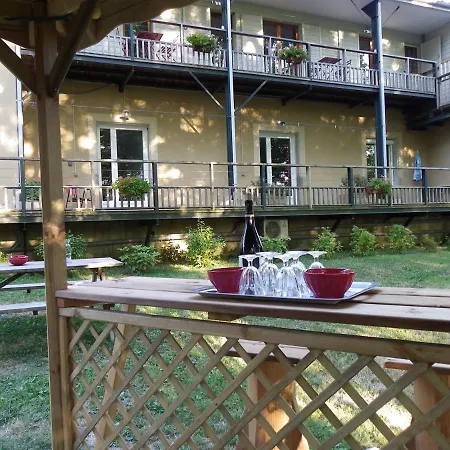 Gites Du Doul 21 Pers Avec Salle 50m2 Attenante, Pmr, Carcassonne 45kms Holiday home