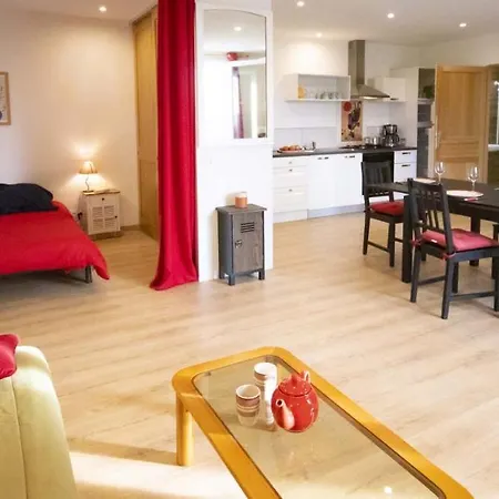 Holiday home Gites Du Doul 21 Pers Avec Salle 50m2 Attenante, Pmr, Carcassonne 45kms